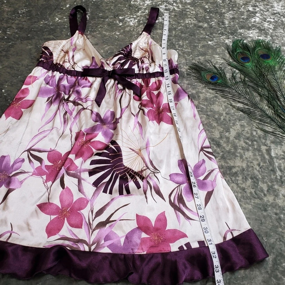 Gilligan & O'Malley Floral Nightgown - Picture 6 of 12